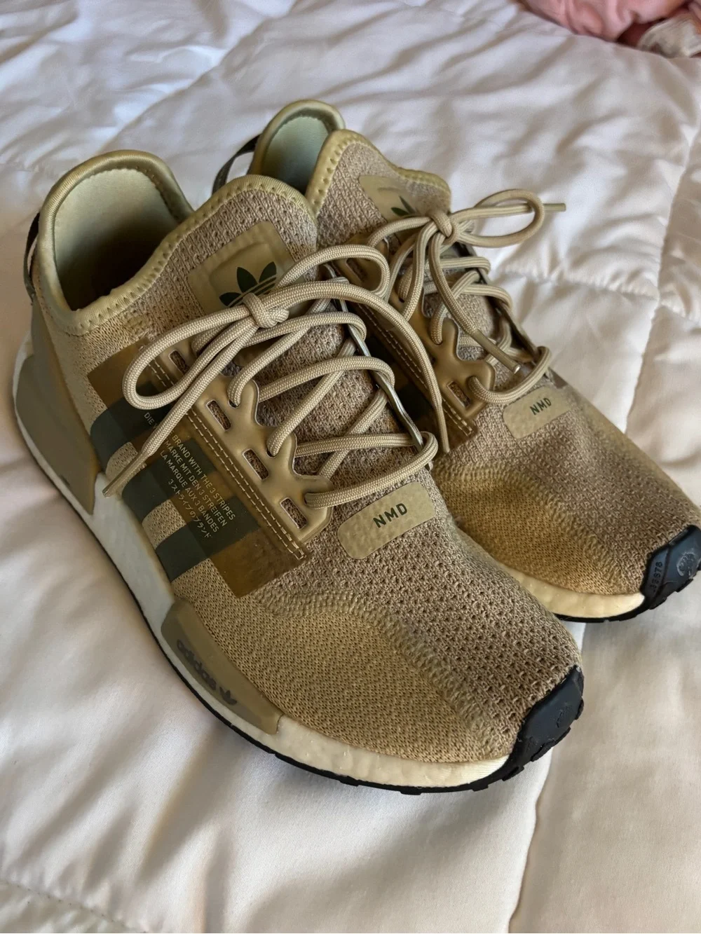 Adidas NMD R1 Kids 6.5 Sneakers in Tan/Green